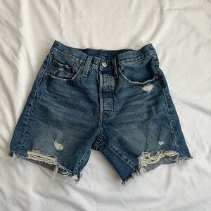 Levi’s 501 Button Fly High Rise Denim Shorts W26 Distressed Vintage Wash